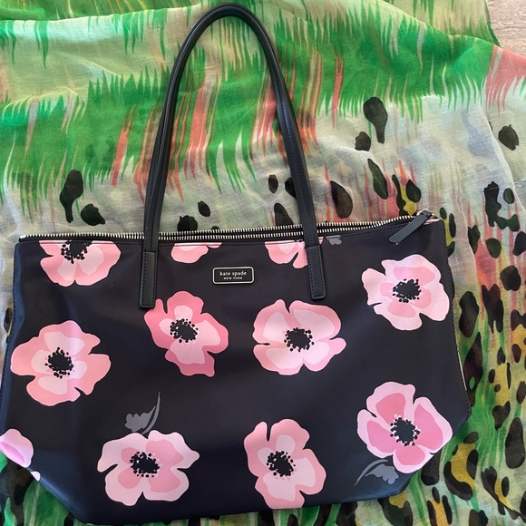 kate spade Bags Kate Spade Floating Poppies Hayden Tote Bag Poshmark